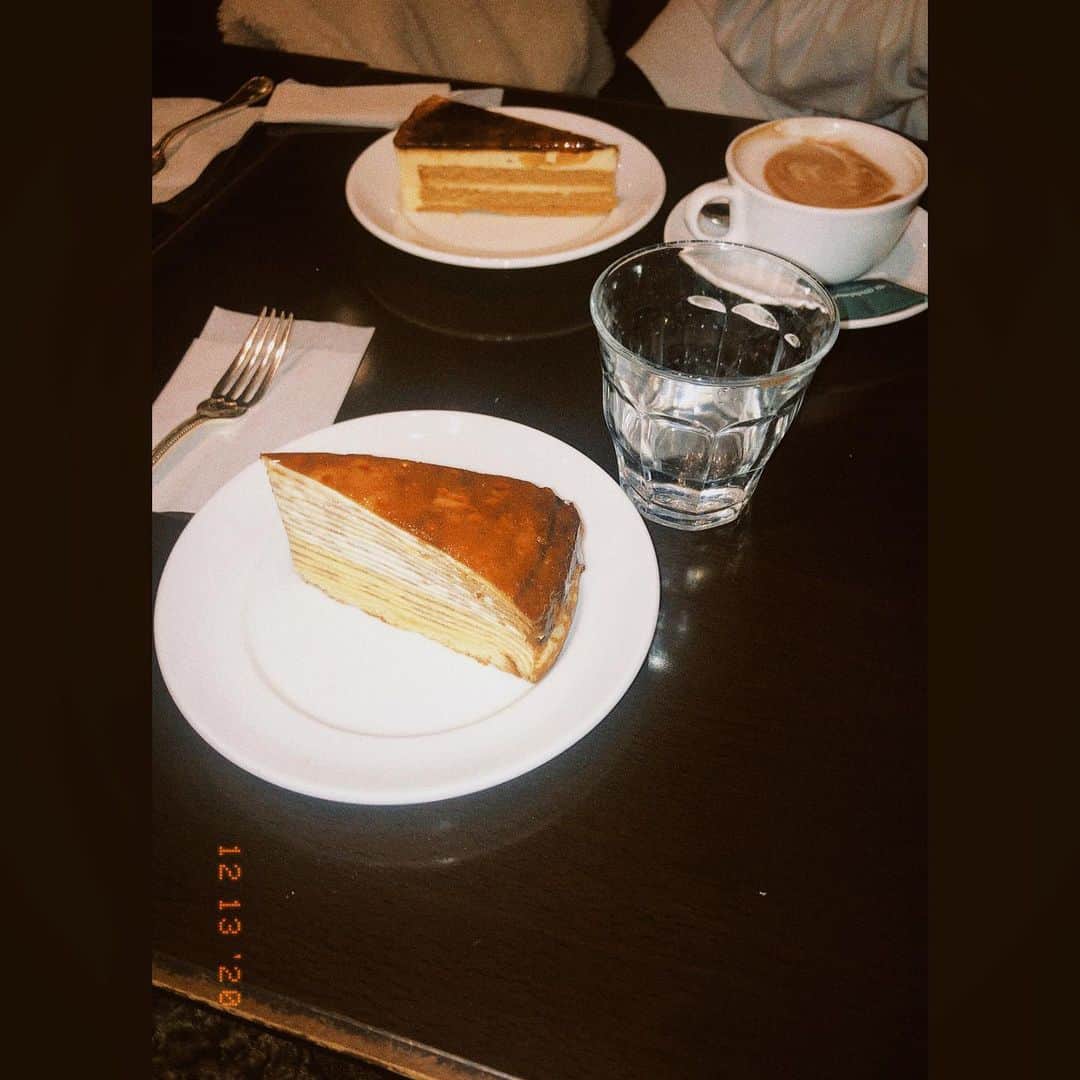 ナタリア聖奈のグルメインスタ