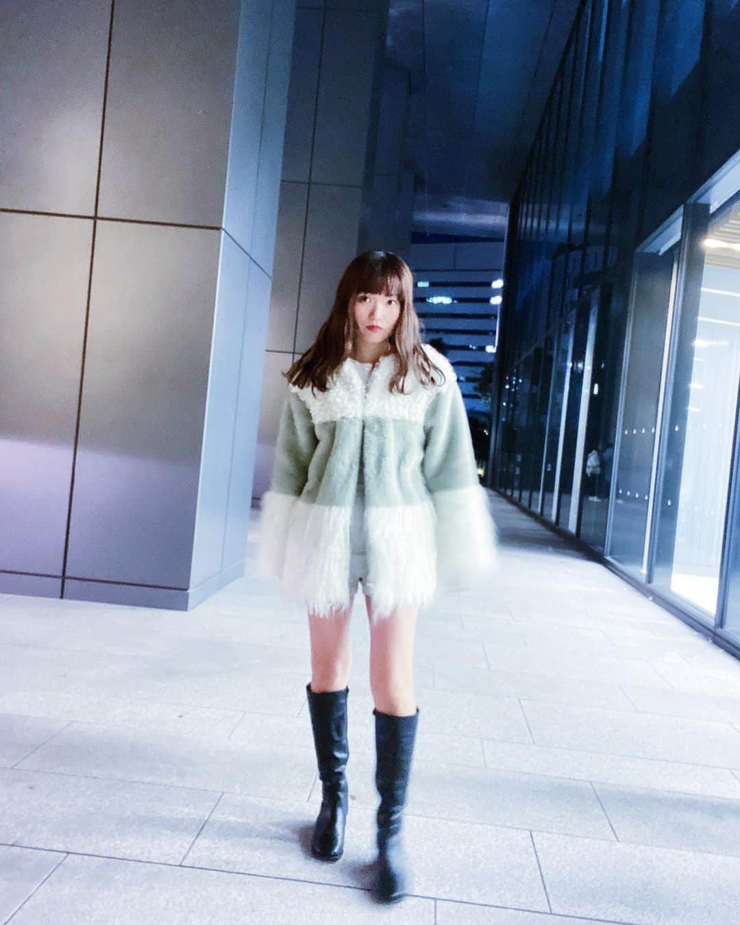 恋愛未満のインスタグラム：「🐴塞翁が馬  環境が変わって 当たり前が変わって 慣れない事も沢山あったけど、 限られた時間、環境の中でしか 味わえない些細な幸せに たくさん気づくことが出来たいちねん。  ご飯を食べれること 誰かと話せること 笑えること あったかいお風呂に入れること それだけで幸せを感じれるのは幸せ⋆ 今は何をするのも幸せ⋆  うん。悪いことばっかりじゃないね。 いい事もあったよね。  というのをこの日 法事で住職さんと話していたから 共有したくなったよ😌」