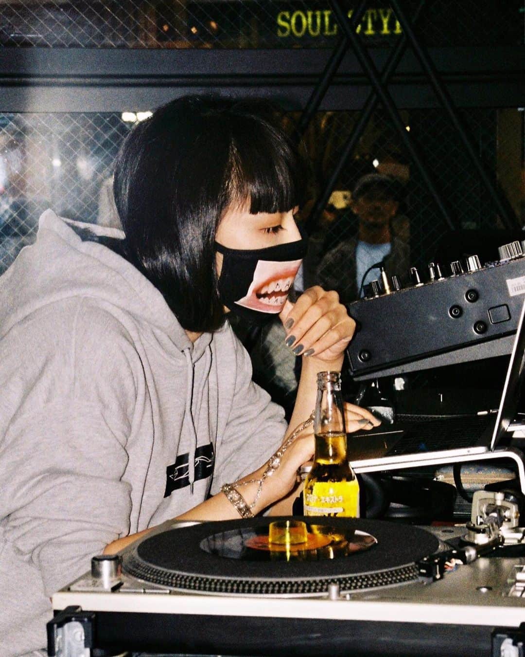 Young Juvenile Youthのインスタグラム：「When I’m playing whatever I want, I’m in the state of satisfaction. あー楽しかったな  @yjystore  @burgerstokyo」