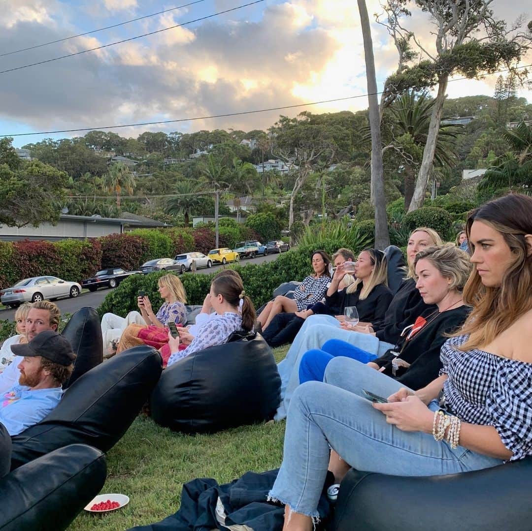 サイモン・ベイカーさんのインスタグラム写真 - (サイモン・ベイカーInstagram)「Some shots from the event the other night 📷 @cambloom thanks to @sea.trees for carbon offsetting our little shindig @surfersforclimate」12月15日 19時12分 - snappytoes