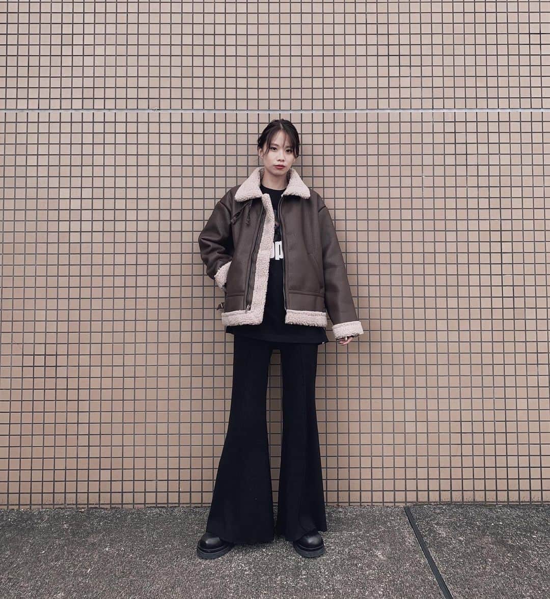 藤木祐凪のインスタグラム：「こないだのふく☺️ 最近GETした #rustal のボアジャケット🧥」