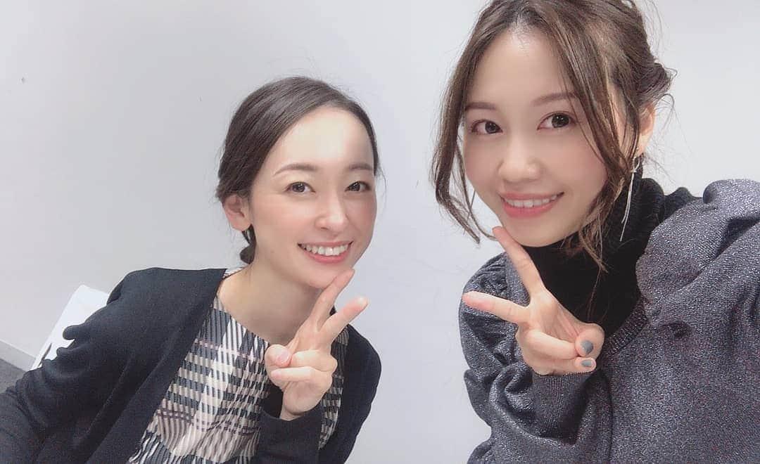 瞳ゆゆのインスタグラム：「年末のカナフル収録📷 久しぶりに、カナフル同期のあんなちゃーん♥️  コロナウイルスが感染拡大した4月頃から、他のリポーターの皆さんと会えなくなったので、こうして会えるのは本当に嬉しい😭  放送日は、またお知らせしますね🎵 全員集合ですよ！  #カナフルtv #tvk #テレビ神奈川 #リポーター」