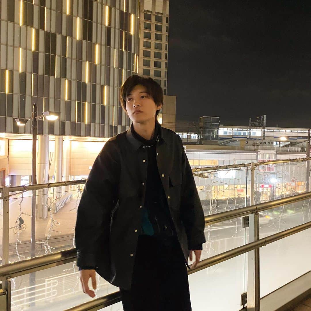 高橋璃央さんのインスタグラム写真 - (高橋璃央Instagram)「みんな何してるの？」12月15日 20時05分 - takahasi_rio