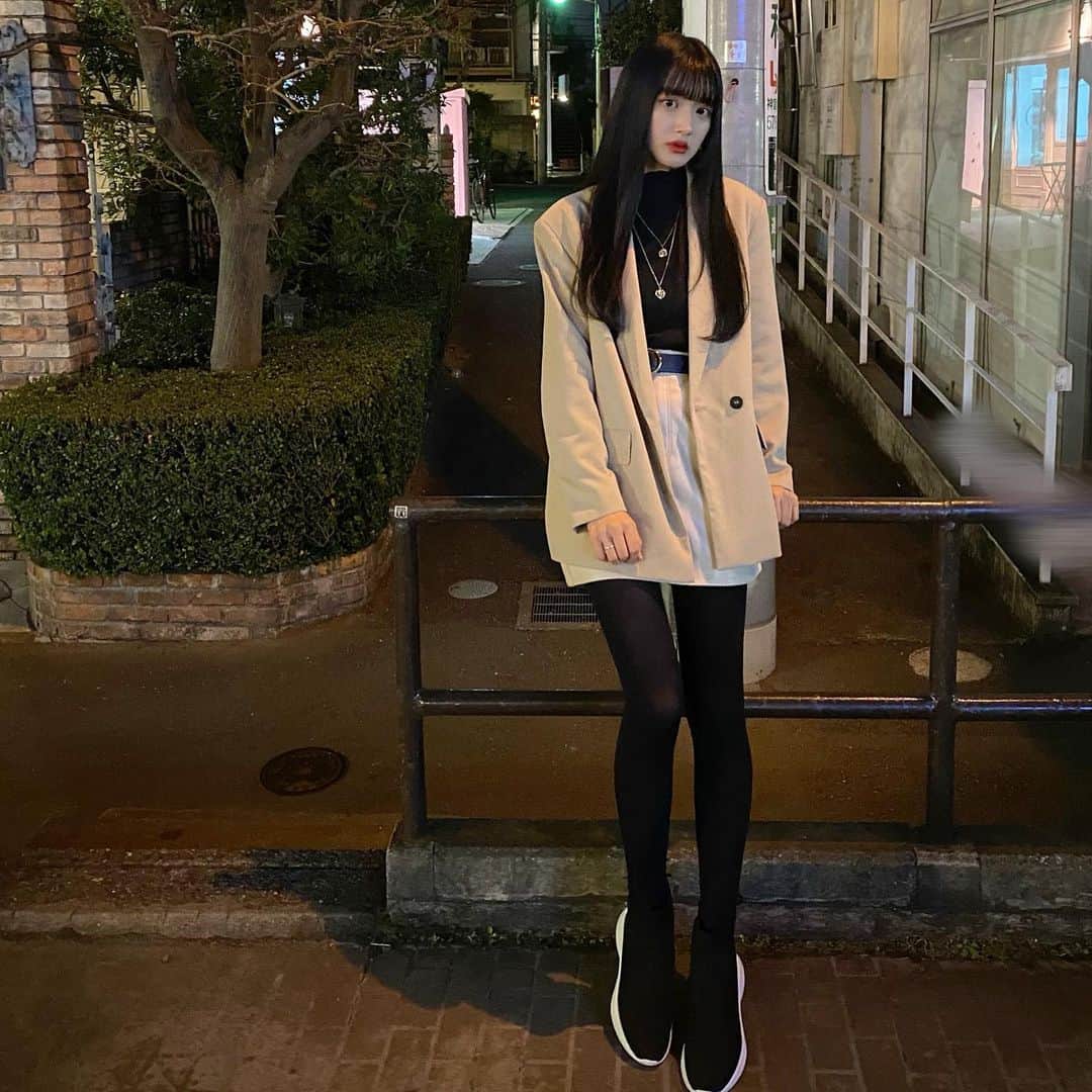 桃さんのインスタグラム写真 - (桃Instagram)「🖤🖤」12月15日 20時18分 - momo.1121_