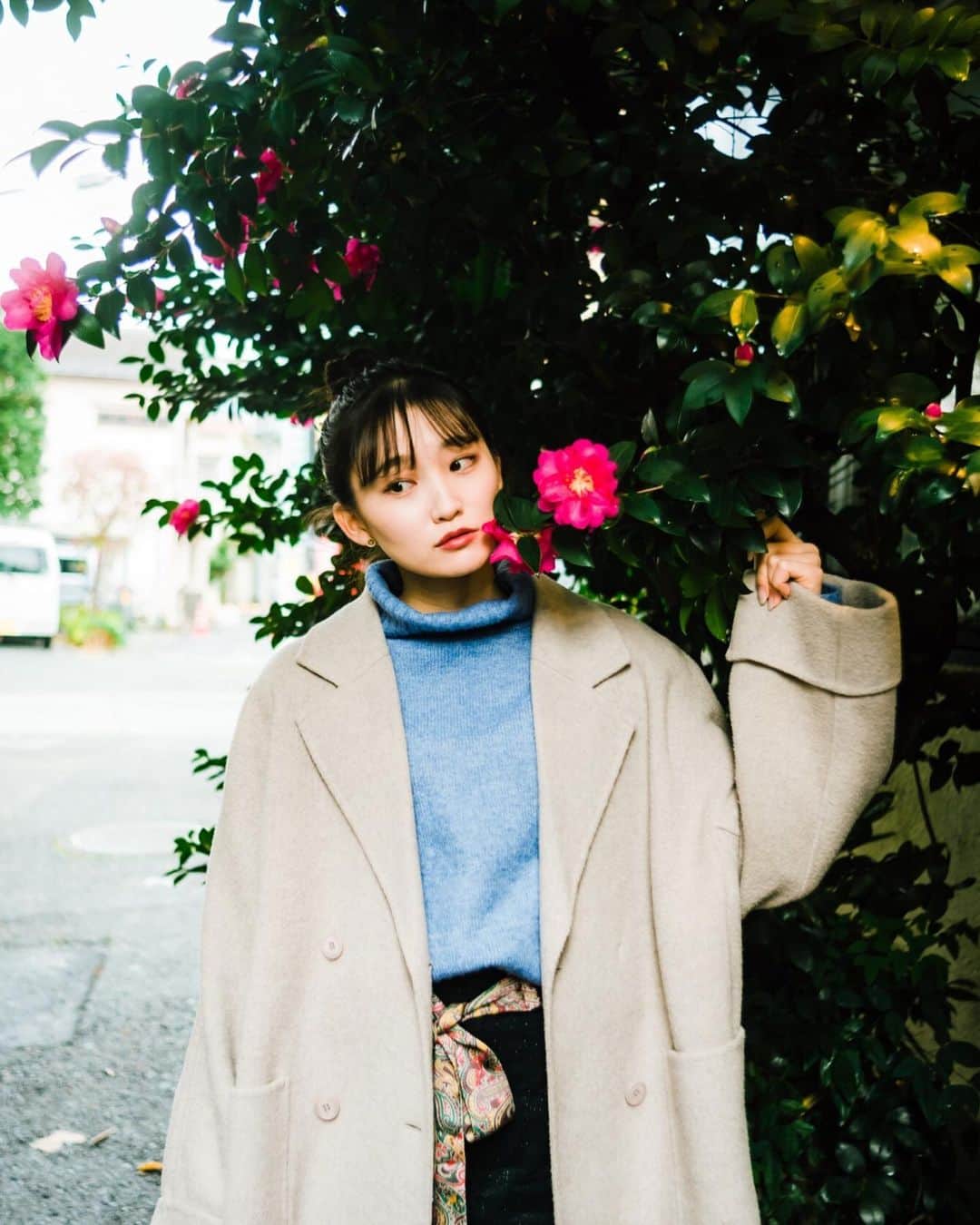 加藤早和子のインスタグラム：「❤︎ おさんぽ👣  photo by @kei_h.1533   . . #青山学院大学 #女子大学生 #ミス日本 #一眼レフ #ポートレート#ポトレ #被写体 #いいね返し #portrait #as_archive #portraitphotography #as_picture #portrait_mood」