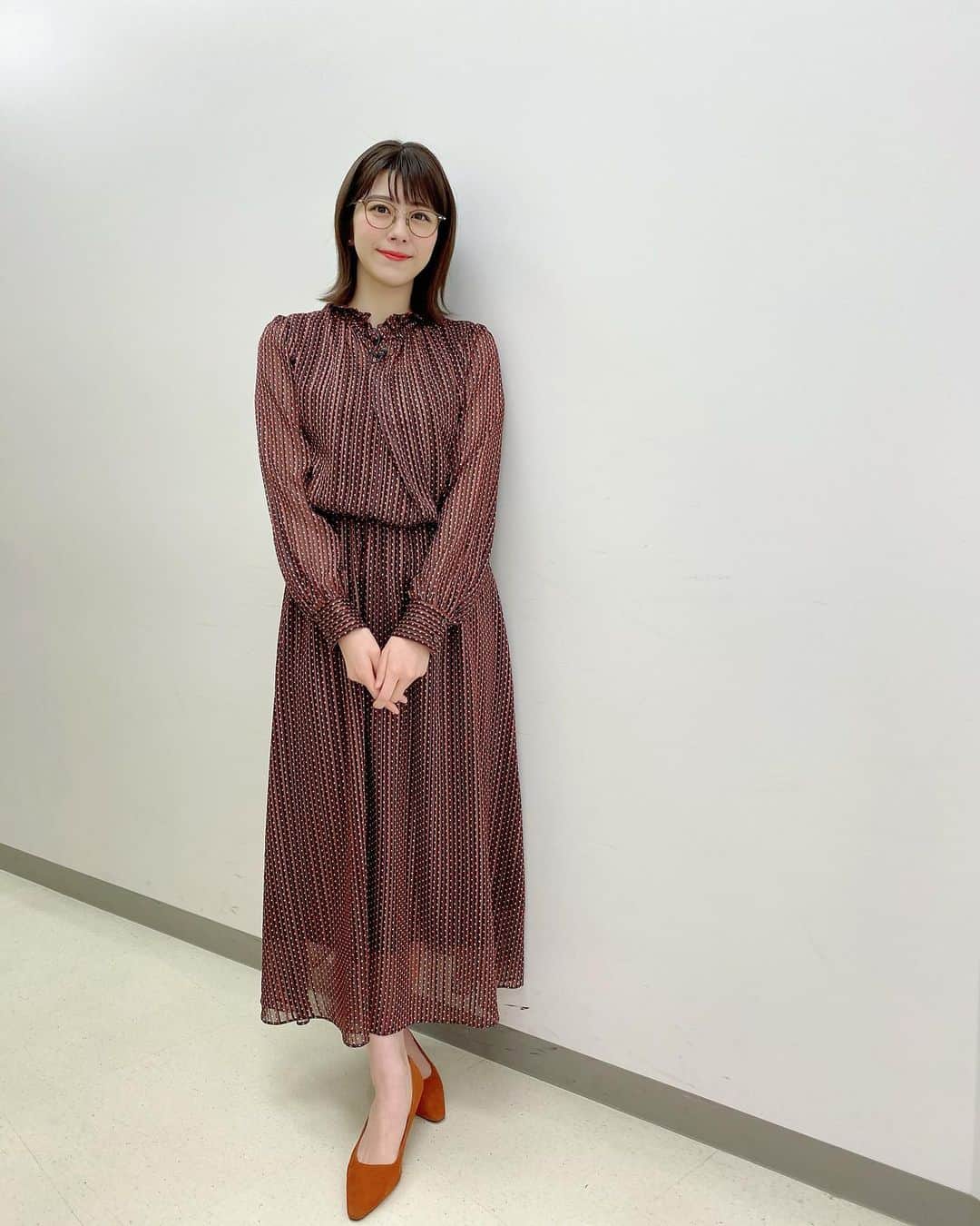 森山るりのインスタグラム：「. このあと22時から ニュース女子です🌟 . one piece @dama_jp shoes @randa_pic」