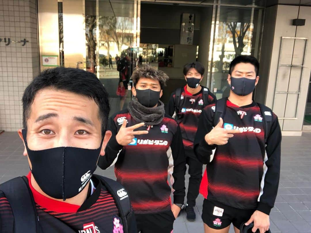 合谷和弘のインスタグラム：「（福岡・久留米 ）next⇨ （ 大分•日田）  #japan7s #セブンズ #日本代表 #sevens #sevensfamily  #福岡 #久留米 #大分 #日田 #合宿 #Camp #本村直樹 #NaokiMOTOMURA #加納遼大  #RyotaKANO #羽野一志 #KazushiHANO #合谷和弘 #KazuhiroGOYA #kevin」