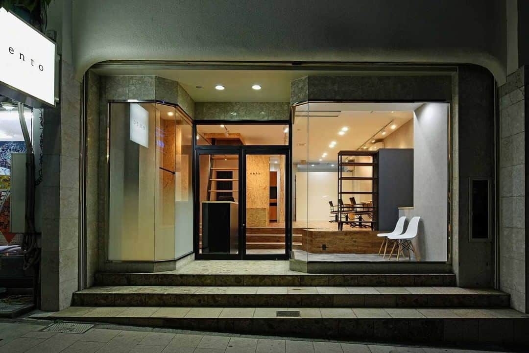 のインスタグラム：「ento（長野県上田市) ＜設計施工＞タカラスペースデザイン株式会社 @tb.net_salondesign  #takarabelmont #タカラベルモント #takaraspacedesign #タカラスペースデザイン #salondesign #takara_salondesign #美容室 #美容室内装 #サロンインテリア #サロン #美容室設計 #美容室デザイン  #ento #hairsalon」