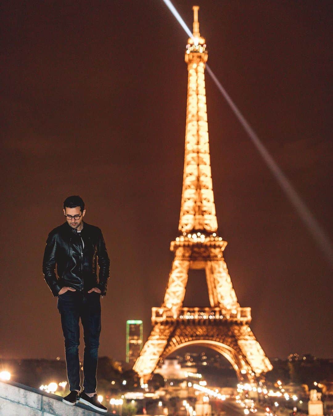 Sezgin YILMAZのインスタグラム：「midnight in paris..」