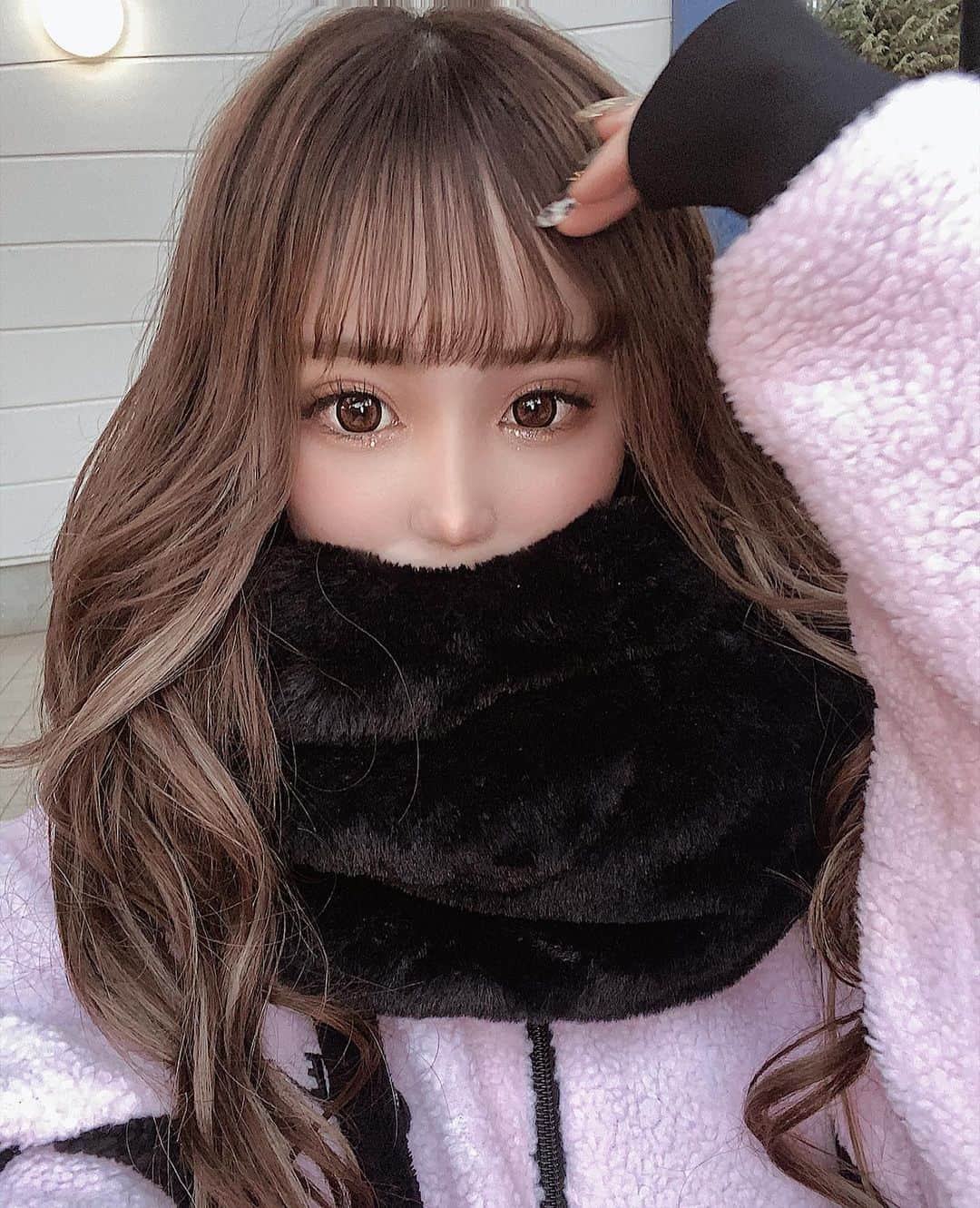 のインスタグラム：「. . 今日寒すぎじゃない〜？🥺 冬だねえ初雪だね❄ . . #nike」