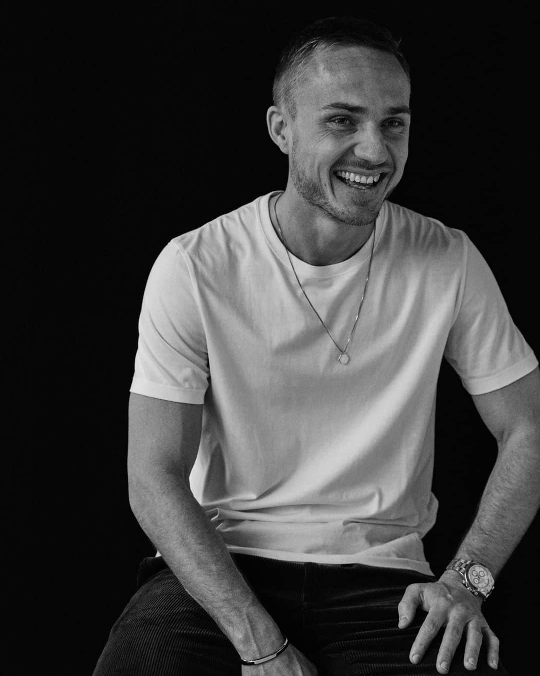 のインスタグラム：「That smile when you’re back in training 😀」