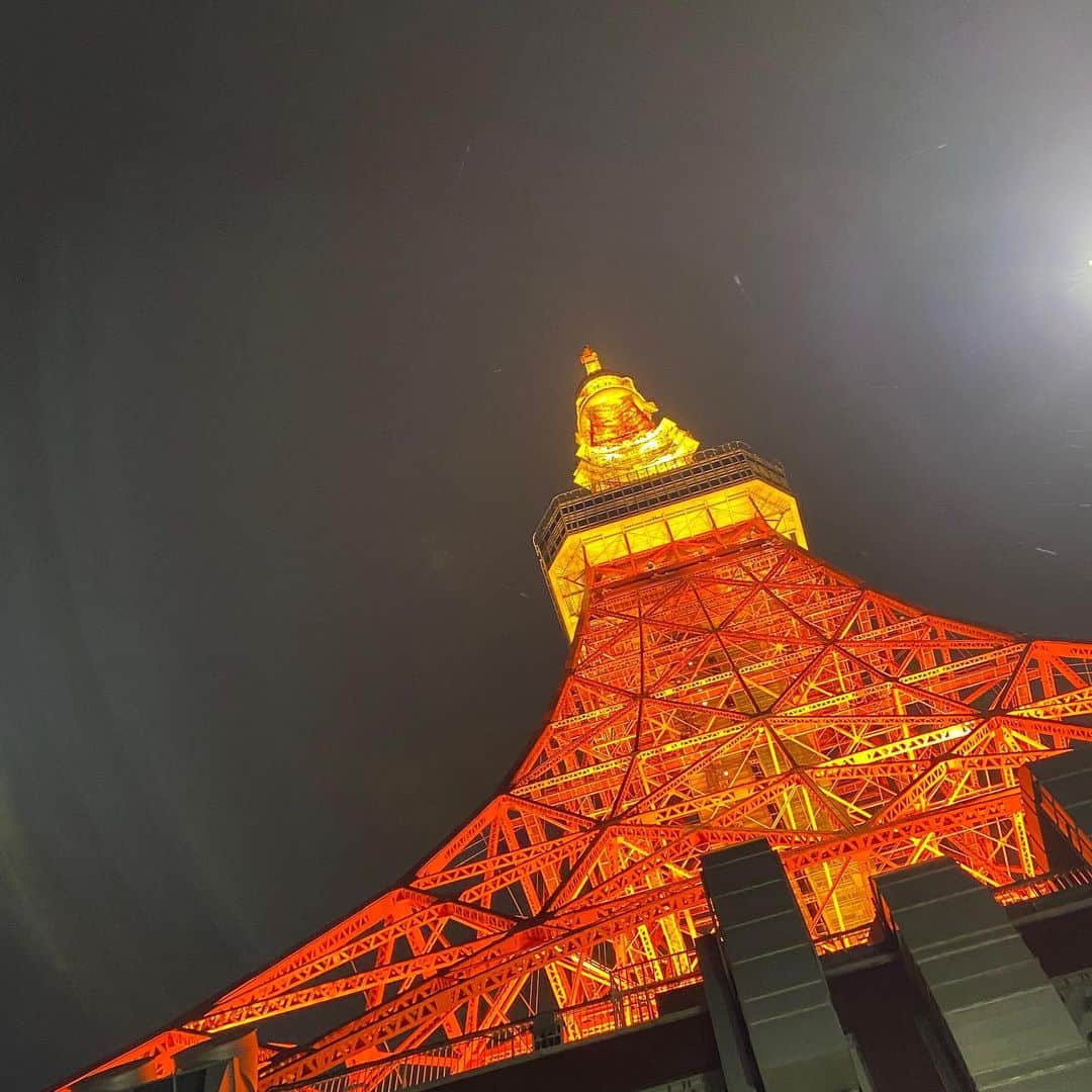 きづきさんのインスタグラム写真 - (きづきInstagram)「夜。東京タワー。いい。」12月15日 21時59分 - kizuki_h