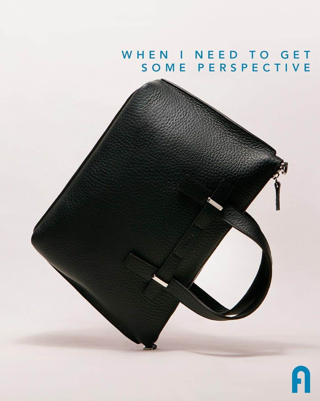 のインスタグラム：「It’s time to think outside the box. Let’s start from the Furla Man Giove Tote’s style.  #thefurlasociety #furlafeeling #newcollection #furla #accessories #fashion #furlagift�」
