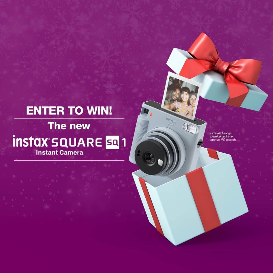 Fujifilm Instax North Americaさんのインスタグラム写真 - (Fujifilm Instax North AmericaInstagram)「🚨1 more chance to win an INSTAX!🚨 12/15-12/20, we're giving you a chance to enter to win an #instaxsquaresq1 Here's How 👇   ✔️ Like the post ✔️ Comment #instaxholidaysweepstakes below AND TAG A FRIEND! ✔️ Complete your entry by following the link in our bio!  Must be 16 or older to enter and a resident of the US or Canada.」12月15日 23時00分 - fujifilm_instax_northamerica