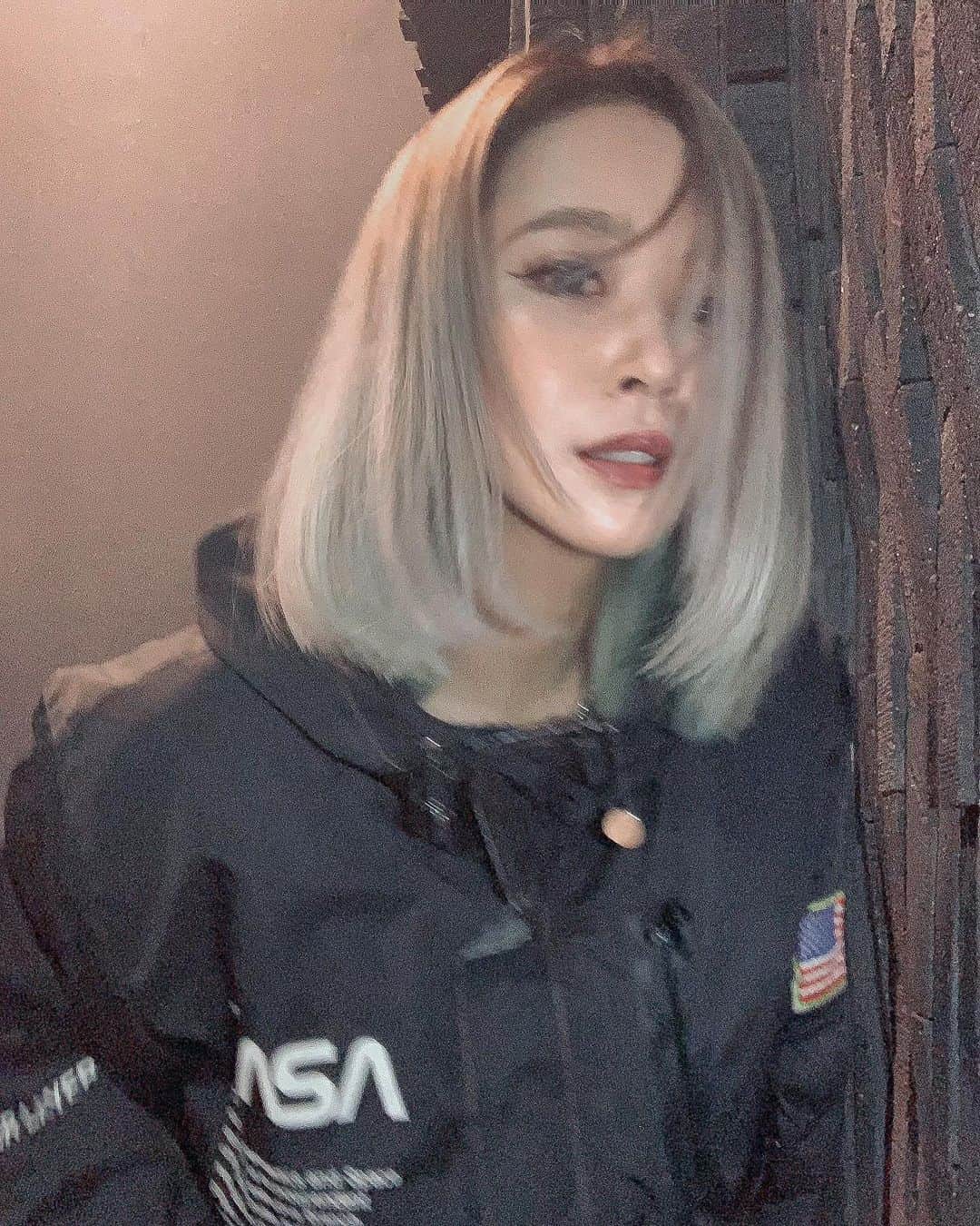 のインスタグラム：「前頭ハイトーンがもう懐かしい冬　#throwbackpic」