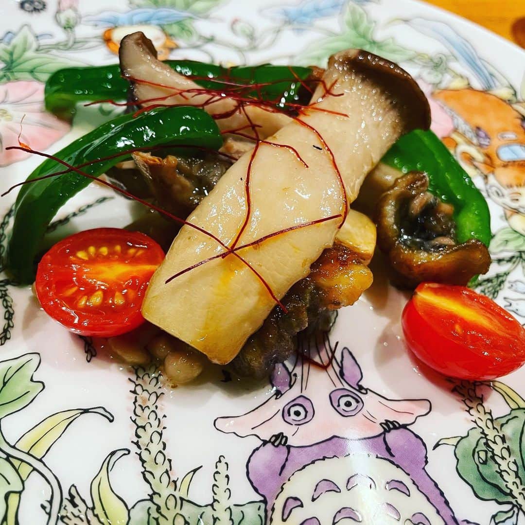宮田麺児さんのインスタグラム写真 - (宮田麺児Instagram)「また　琵琶湖のほとり 隠座　にいきたいなぁ。  #かしわの川中#隠座#鷄#焼鳥#琵琶湖#滋賀#美味」12月15日 23時31分 - miyatamenji