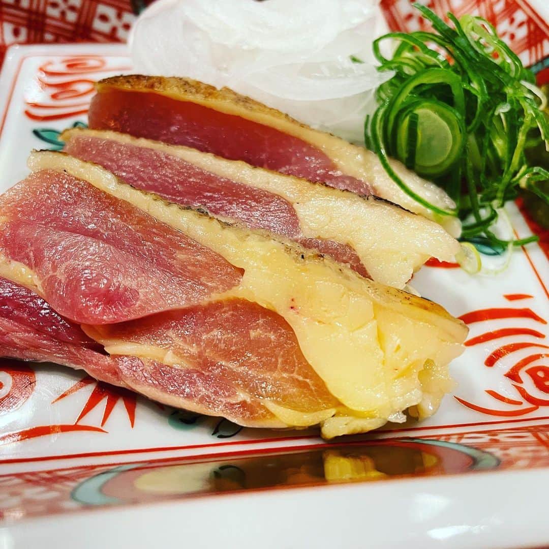 宮田麺児さんのインスタグラム写真 - (宮田麺児Instagram)「また　琵琶湖のほとり 隠座　にいきたいなぁ。  #かしわの川中#隠座#鷄#焼鳥#琵琶湖#滋賀#美味」12月15日 23時31分 - miyatamenji