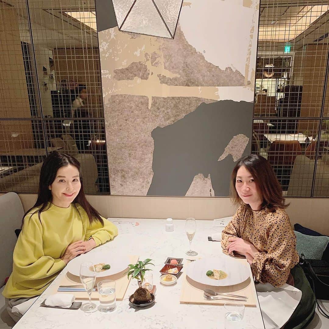 大桃美代子のグルメインスタ