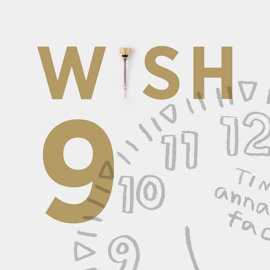 のインスタグラム：「✨ Day 9 of wish list giveaways ✨ Enter to win any Timex watch your heart wishes! We've had the chance to partner with our favorite designers, artists and creators to develop some of our favorite collaborations.  To Enter: 1. Follow @timex on Instagram 2. Tell us what Timex watch you wish for in the comments below and why 3. Tag your friends for additional entries  All entries are subject to Sponsor’s Terms and Conditions, which can be found at bit.ly/2VL1CBM. One winner per giveaway will be announced the following day in our stories and will receive a Timex watch of their choice subject to stock availability. Good luck!  #timex #wedontstop #TimexHolidayWish #holiday #wish #watch #giveaway」