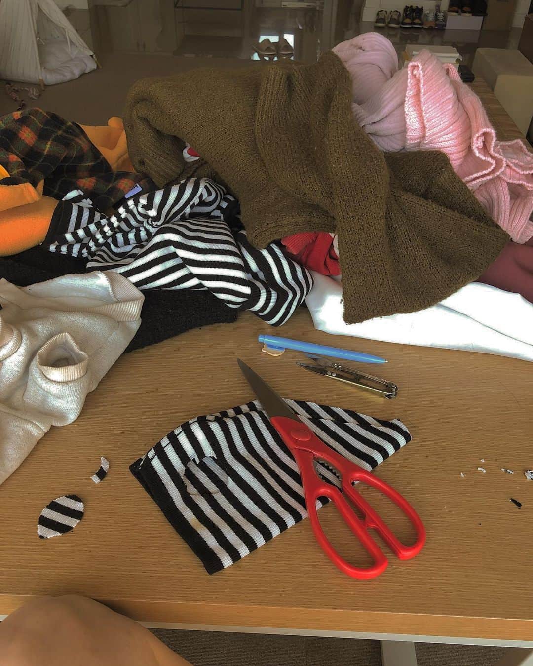 ミナ さんのインスタグラム写真 - (ミナ Instagram)「첫 옷 완성!! 엄청 오래걸렸다..」12月16日 0時39分 - bbang_93