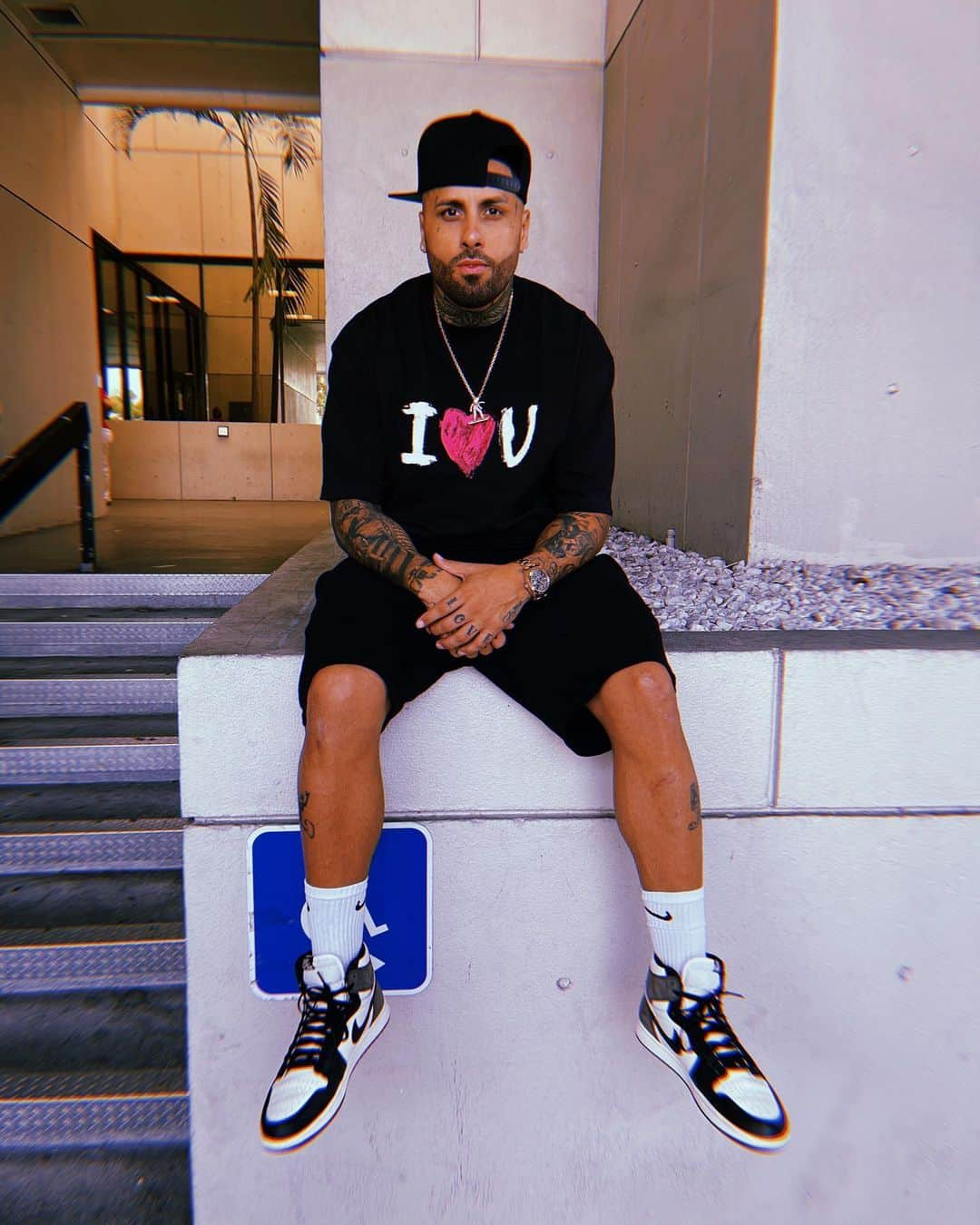 NICKY JAMさんのインスタグラム写真 - (NICKY JAMInstagram)「I ❤️U」12月16日 0時48分 - nickyjam