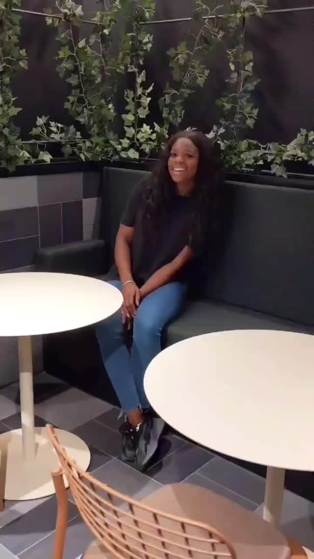 アシャ・フィリップのインスタグラム：「💁🏾‍♀️💫  @blackhorsemills 😍🌿」