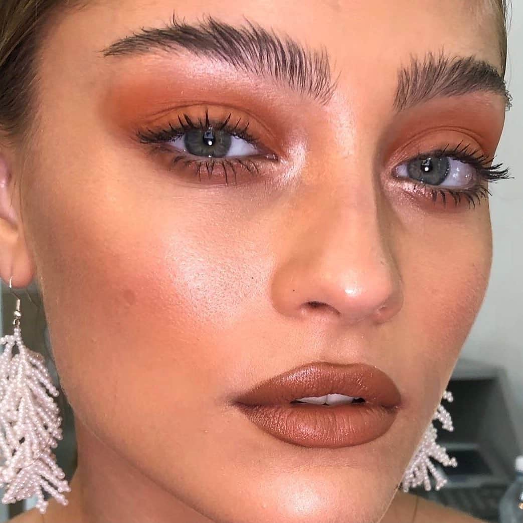 M·A·C Cosmetics UK & Irelandさんのインスタグラム写真 - (M·A·C Cosmetics UK & IrelandInstagram)「Get your GLOW on✨ Who else is excited for Christmas?⁠  #TRYITTUESDAY with:⁠ -Lipstick in Impulsive ⁠ -Eyeshadow Palette in Flame-Boyant⁠ -Extra Dimension Blush in Hushed Tone  ⁠ #Regram @meron_aboya⁠ #MACCosmeticsUK #MACCosmetics #MACLipstick #MACEyeshadow #MACImpulsive #MACGroundwork #MACLovesLips⁠」12月16日 1時07分 - maccosmeticsuk