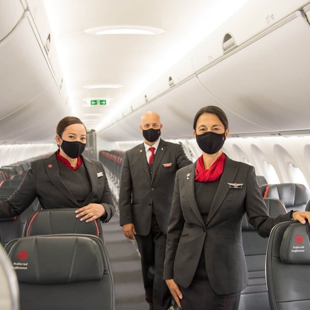 のインスタグラム：「Good thing we weren’t asked to give a speech, because we’re 🤭. But we will say one thing to our dedicated customers and employees for helping us earn nine new awards from @globaltravelermag, @trazeetravel, and @whereverfamily... THANK YOU! . . Heureusement qu’on ne nous demande pas de discours, car nous sommes 🤭. Mais nous tenons à dire ceci à nos fidèles clients et à nos employés dévoués qui nous ont permis d’obtenir neuf nouveaux prix de @globaltravelermag, @trazeetravel et @whereverfamily… MERCI!」