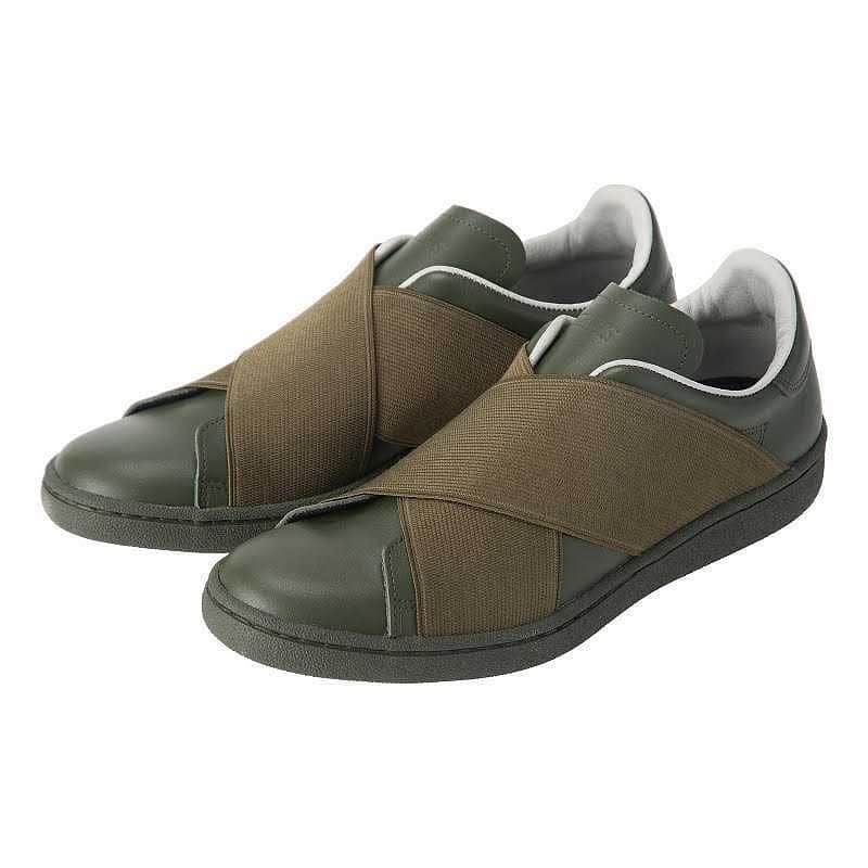 パトリックラボさんのインスタグラム写真 - (パトリックラボInstagram)「𝐑𝐈𝐕𝐈𝐏𝐎𝐍 リビッポン  𝐋𝐈𝐃𝐒𝐓𝐄𝐑_𝐊𝐊𝐈 リッドスター_KKI  今までのPATRICKにはなかった遊び心のあるデザインのご紹介いたします！こちらのシューズは、脱ぎ履きが容易なのもポイント。  #patrick_labo #patrickshoes #sneaker #sneakers #shoes #kicks #靴 #instashoes #instakicks #sneakerhead #sneakerheads #nicekicks #sneakerfreak #kickstagram #shoestagram #patrickshoes #パトリック #パトリックスニーカー #madeinjapan #french #patrickpeople #patrick #大人スニーカー」12月16日 11時15分 - patrick_jpn