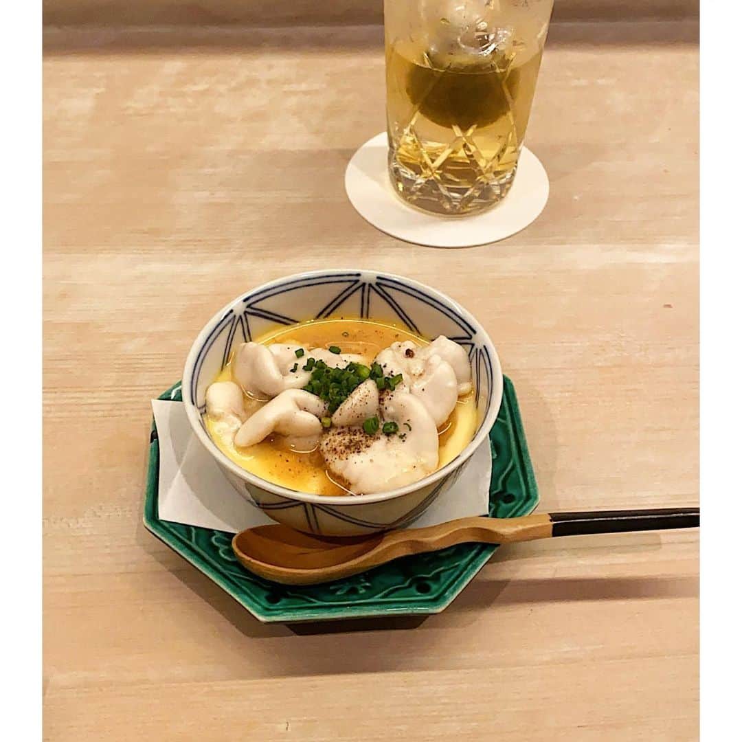 のインスタグラム：「♡  女将さんの人柄に 美味しい料理で 心もからだも温まる 贅沢なひとときでした。  いつでもフラットにシンプルに 大きな感謝を忘れずに。  #吉住」
