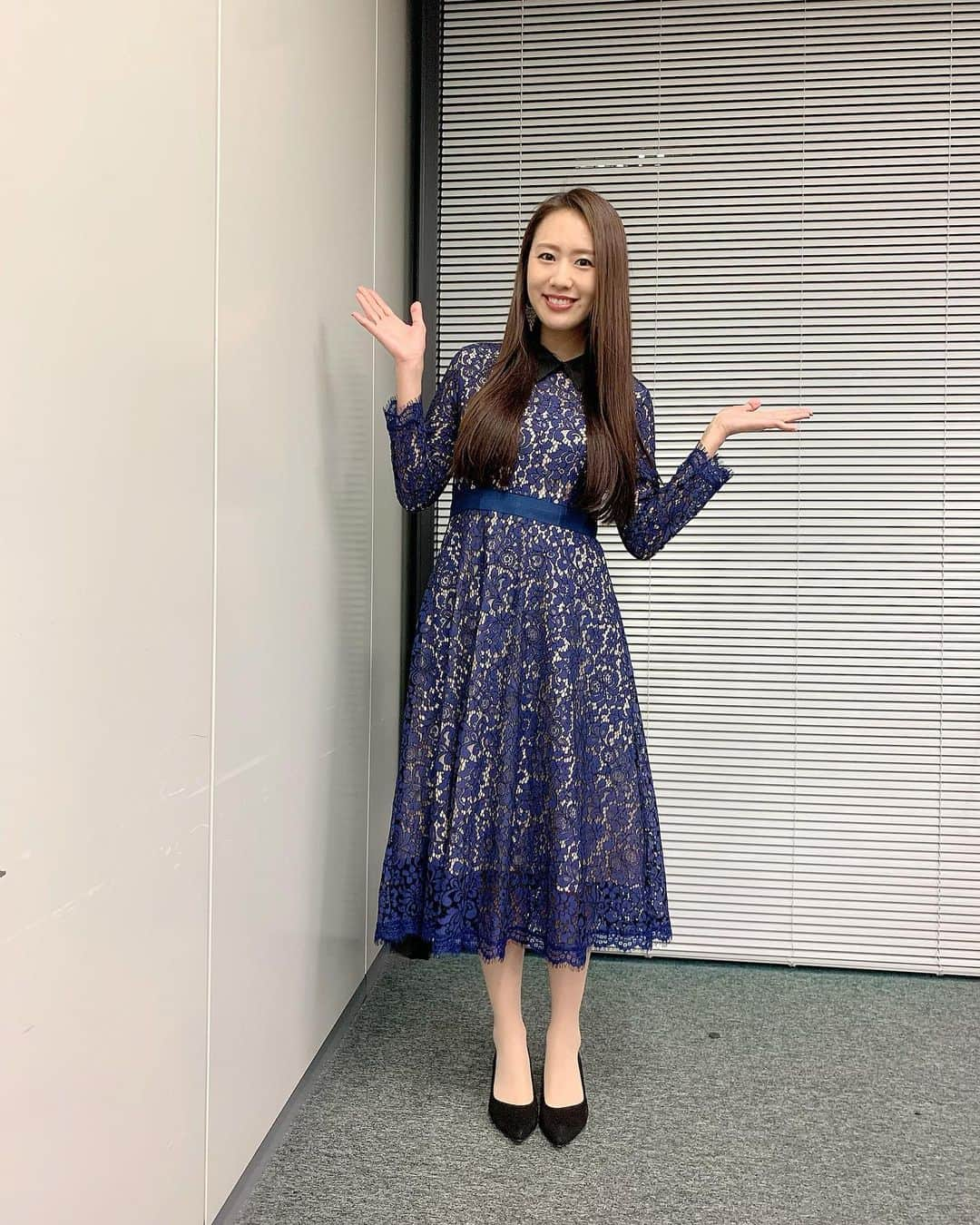 守永真彩さんのインスタグラム写真 - (守永真彩Instagram)「. . 💙今日は全日本2歳優駿💙 昨年は川崎所属のヴァケーションが勝利🏅 3着にもティーズタンクが入り1.３着が地方馬の決着となりました！ 今年はどうなるのか...!!  私の予想は楽天競馬のYouTubeに載せてます🕊  みなさん、予想は決まりました？  #楽天競馬 #地方競馬 #全日本2歳優駿 #馬券　#馬券予想　#競馬予想」12月16日 12時10分 - maayamorinaga