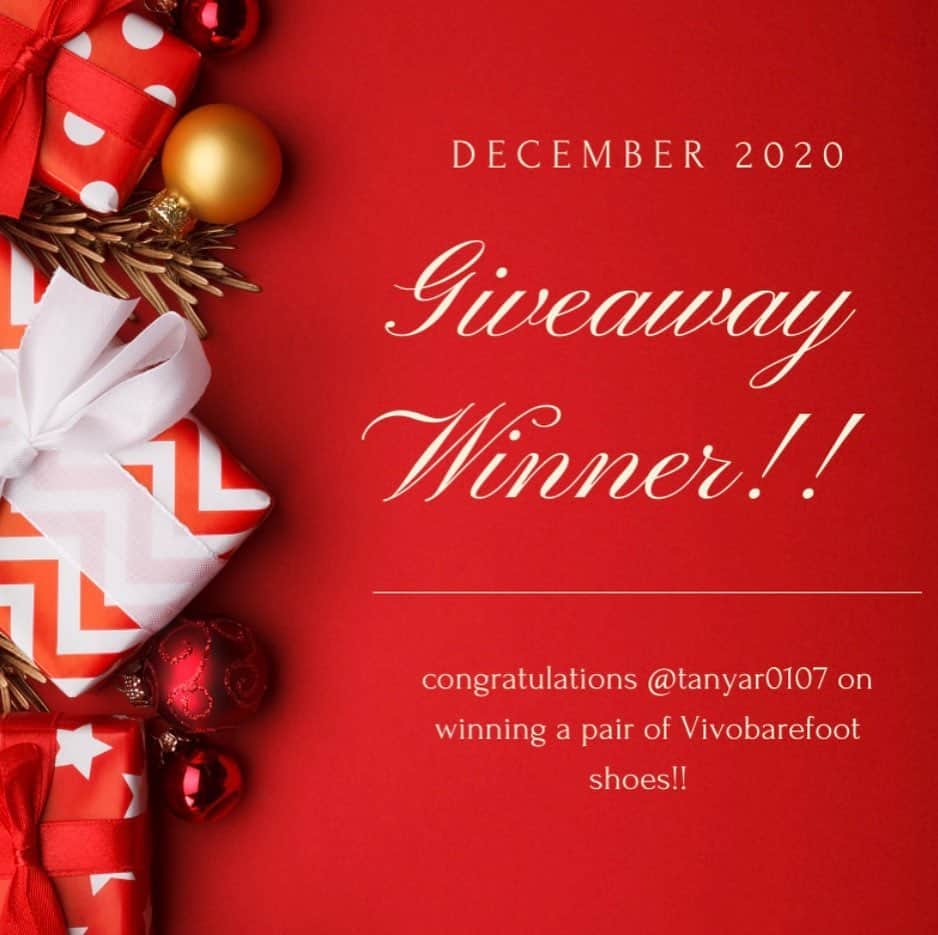 ヘレン・マロウリスのインスタグラム：「Congratulations @tanyar0107 on winning a pair of @vivobarefoot shoes!!! Next giveaway announcement coming soon 🤗🤗」