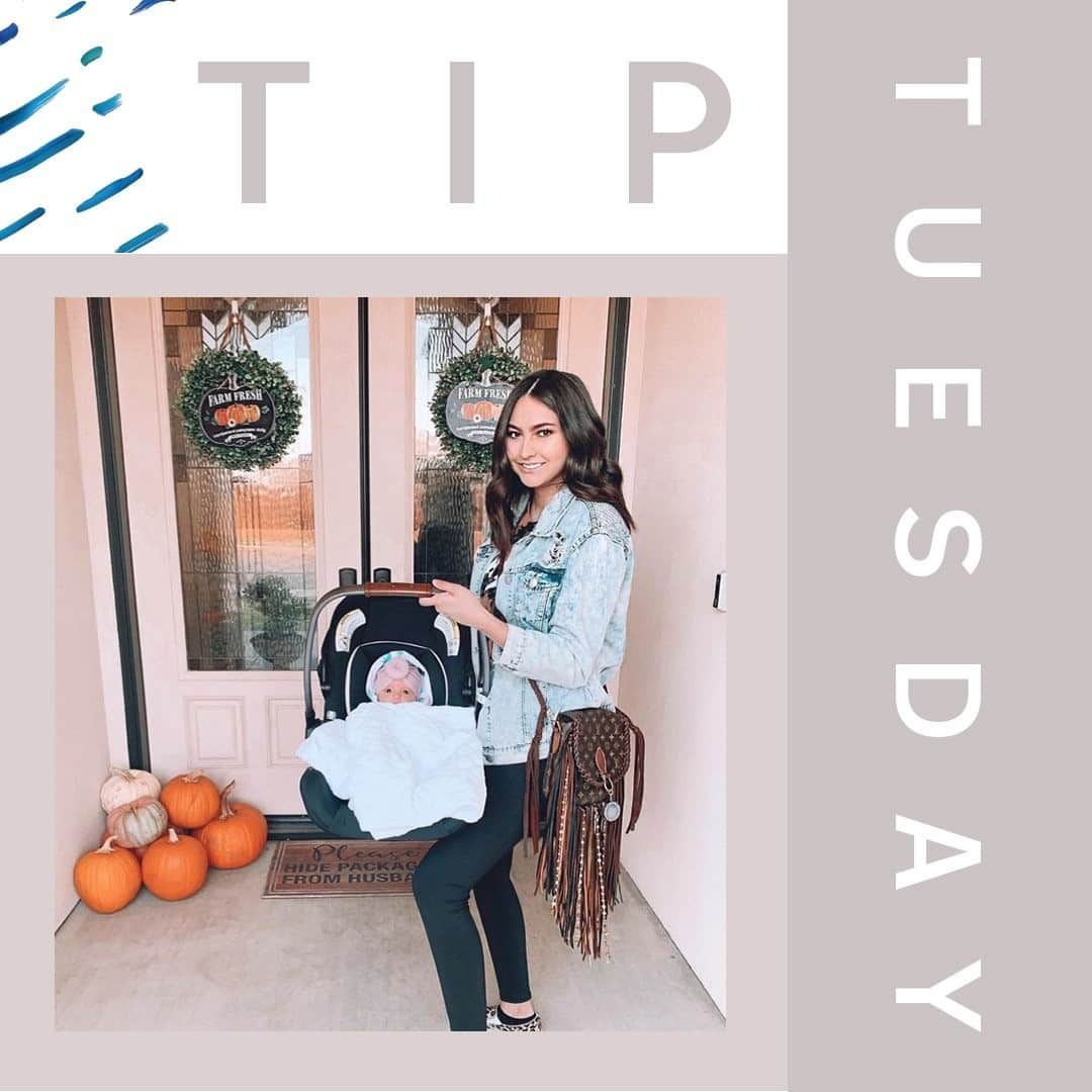 nunaさんのインスタグラム写真 - (nunaInstagram)「💡TIP TUESDAY: As the weather gets a bit cooler remember to always remove any bulky coats, bulky clothing or snowsuits, etc. before harnessing your little one into their car seats.  Keep them warm with fitted thin layers, once harnessed in properly you can place winter coats or a blanket on them for additional warmth!   📸: @meghiiin thank you for sharing! ❤️  💬 Did you find this tip helpful? Let us know below 👇 and if you have any questions, feel free to comment here!  ✨Don't forget to save this post to refer back to it!   #nuna #tiptuesday #carseats #carseattips #carseat #babygear #wintertime #tipoftheday #parentingtips #tipsfornewparents #carseatsafety #saferides」12月16日 4時01分 - nuna_usa