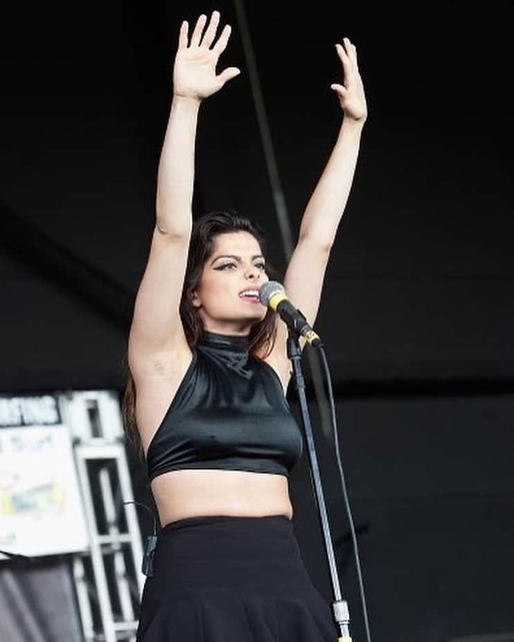 Bebe Rexhaさんのインスタグラム写真 - (Bebe RexhaInstagram)「Throwback pics of me on warped tour 2015.」12月16日 4時09分 - beberexha