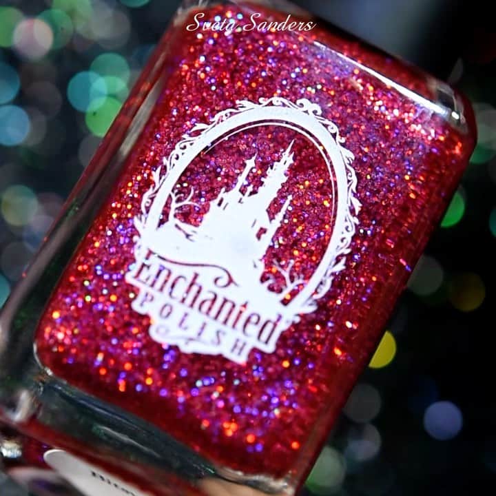 Sveta Sandersのインスタグラム：「#EnchantedPolish Bitsy by @enchantedpolish 😍」