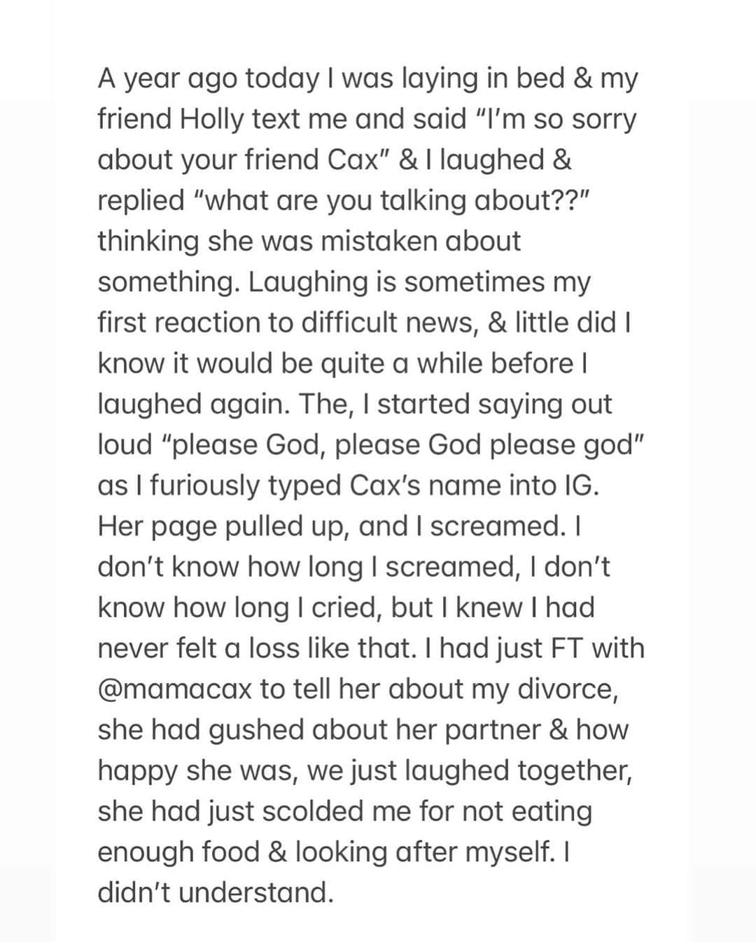 テス・ホリデーさんのインスタグラム写真 - (テス・ホリデーInstagram)「A year ago today I was laying in bed & my friend Holly text me and said “I’m so sorry about your friend Cax” & I laughed & replied “what are you talking about??” thinking she was mistaken about something. Laughing is sometimes my first reaction to difficult news, & little did I know it would be quite a while before I laughed again. Then, I started saying out loud “please God, please God please god” as I furiously typed Cax’s name into IG. Her page pulled up, and I screamed. I don’t know how long I screamed, I don’t know how long I cried, but I knew I had never felt a loss like that. I had just FT with @mamacax to tell her about my divorce, she had gushed about her partner & how happy she was, we just laughed together, she had just scolded me for not eating enough food & looking after myself. I didn’t understand.   I spent that day scrolling through IG pages that shared memories of her, anything to feel close to her, and I discovered @trevor_stuurman & we unexpectedly forged a friendship  because of our love for her.  That’s how powerful she was, & still is. If it wasn’t for her, I wouldn’t have met @findingpaola who I’m honored to call my friend as well.   To have been loved by Cacsmy was an extreme honor & I’m so grateful for the time we shared on earth. This photo of her always brings a smile to my face because it was her first time at Disneyland & I remember little girls asking if she was a princess all day, & her laughing with them.  She looked so beautiful. I also remember & her firmly telling the Disney employee on the Peter Pan ride that was trying to kick us off 🙃 that her leg wouldn’t bend anymore to fit into the ride & that they needed to watch how they spoke to her & make their rides more accommodating. Guess who still got to ride Peter Pan too? Yup. We did. 💅🏿💅🏻  I’ll love you forever Cax & I’ll never settle for less than what I deserve because of you. #mamacaxforever」12月16日 4時40分 - tessholliday