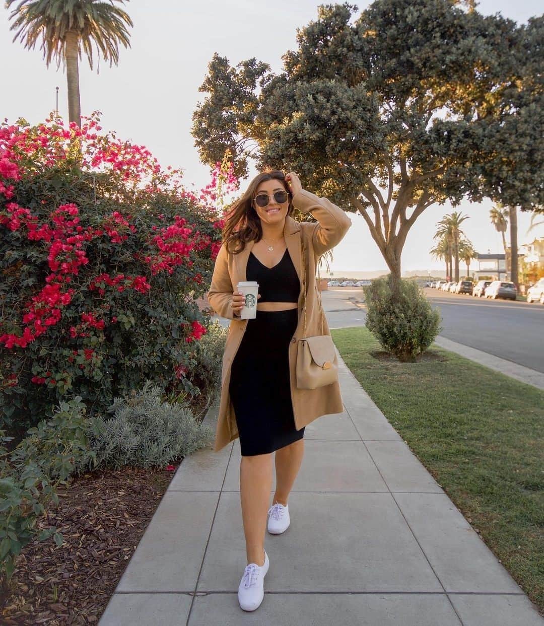のインスタグラム：「Coordinated cool. The Stella Top and Mika Skirt on the gorgeous @katie_lavieri 🖤⁠ ⁠ #BAILEY44 #B44STYLE #FALLESSENTIALS #FALLCOLLECTION #AFALLRESET #LINKINBIO #TAPTOSHOP」