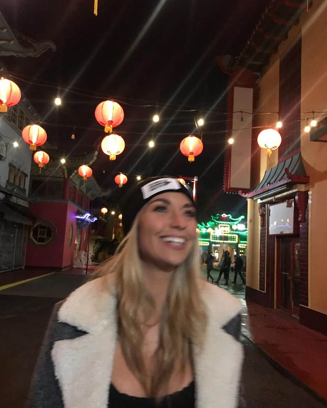 Sydney A Malerのインスタグラム：「😁😁😁😁😁」