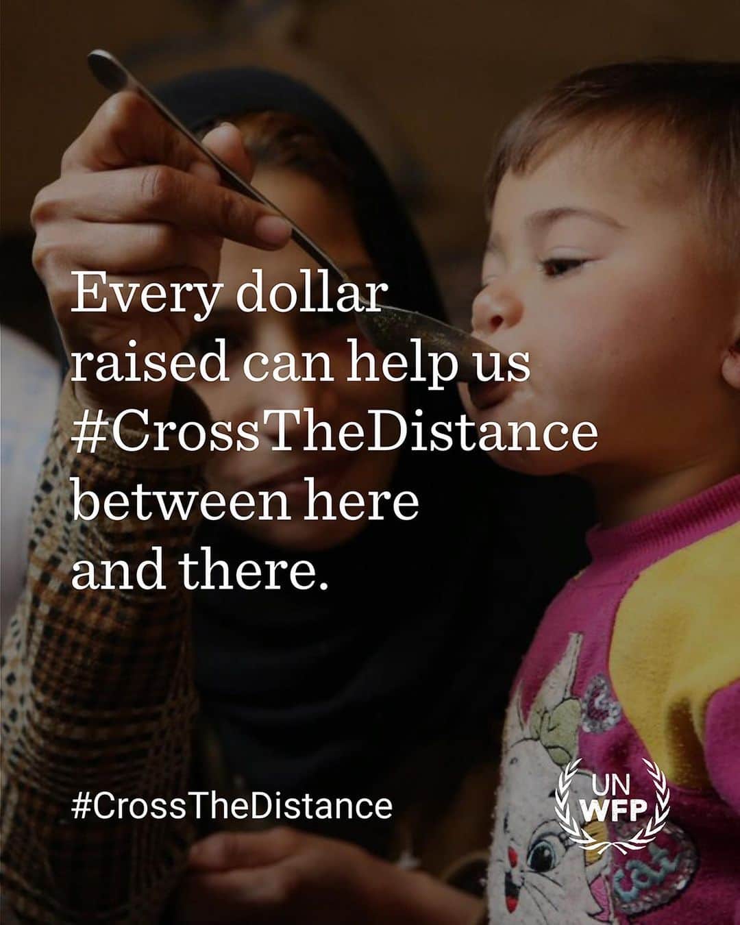 ケイト・ハドソンさんのインスタグラム写真 - (ケイト・ハドソンInstagram)「We’re closer than we think to ending hunger around the world. That’s why I’m raising money for @wfpusa to #CrossTheDistance. Every dollar we give helps us bridge the gap between us and places experiencing some of the world’s worst food emergencies, including Yemen, Syria and the Sahel. I’m tagging @goldiehawn @theoliverhudson @misslivalittle @siamusic @maddieziegler @leslieodomjr to create their own heart-hands to raise awareness of this amazing campaign. Tag @wfpusa and #crossthedistance and any people they wish to hand the heart over to to raise awareness ❤️ To donate and learn more, see the link in my bio!」12月16日 6時12分 - katehudson