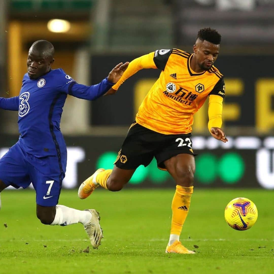 ネルソン・セメドさんのインスタグラム写真 - (ネルソン・セメドInstagram)「Well done guys we keep improving. Good victory. Molineux 🏟」12月16日 6時30分 - nelsonsemedo50