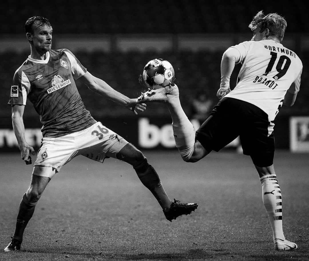 のインスタグラム：「📈 gutes gefühl. @bvb09」