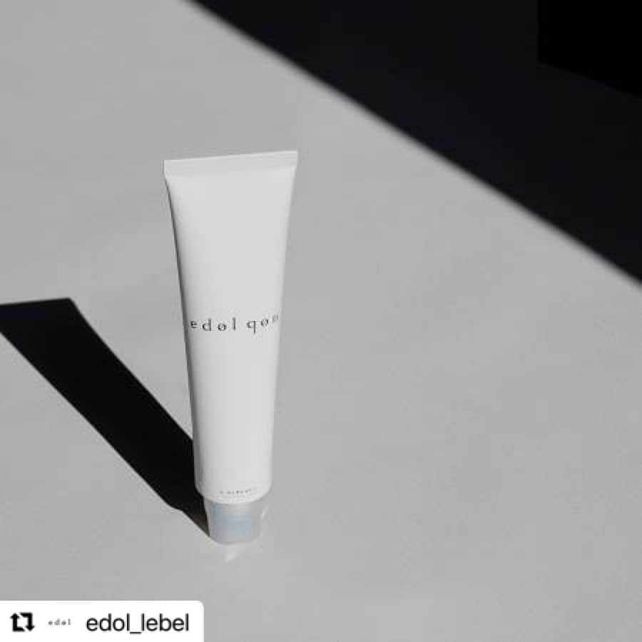 LebeL(ルベル) さんのインスタグラム写真 - (LebeL(ルベル) Instagram)「#Repost @edol_lebel with @make_repost ・・・ 《New Products》  edol qon（エドル クオン） 色褪せない自由。  ー2021.Springー  ＜edol(エドル)＞から、グレイカラーの可能性を飛躍的に拡げる新製品が登場！ 詳細情報をお楽しみ！  #edol qon #エドルクオン #エドル #edol #エドルカラー #edolカラー #グレイカラー #白髪染め #2021春発売予定 #白髪染めに見えない白髪染め #白髪ぼかし #白髪染めでもお洒落なカラー #ファーストグレイ #ヘアカラー #haircolor #エドルカラーを使ってみた #赤みからの解放 #エドルブリーチ #ブリーチ #エドルスタイルプレックス #プレックス #エドルラスター #stay_creative #ステイクリエイティブ #クリエイティブを続けよう #ルベル #LebeL #タカラベルモント #takarabelmont #理美容技術者専用」12月16日 9時00分 - lebel.official