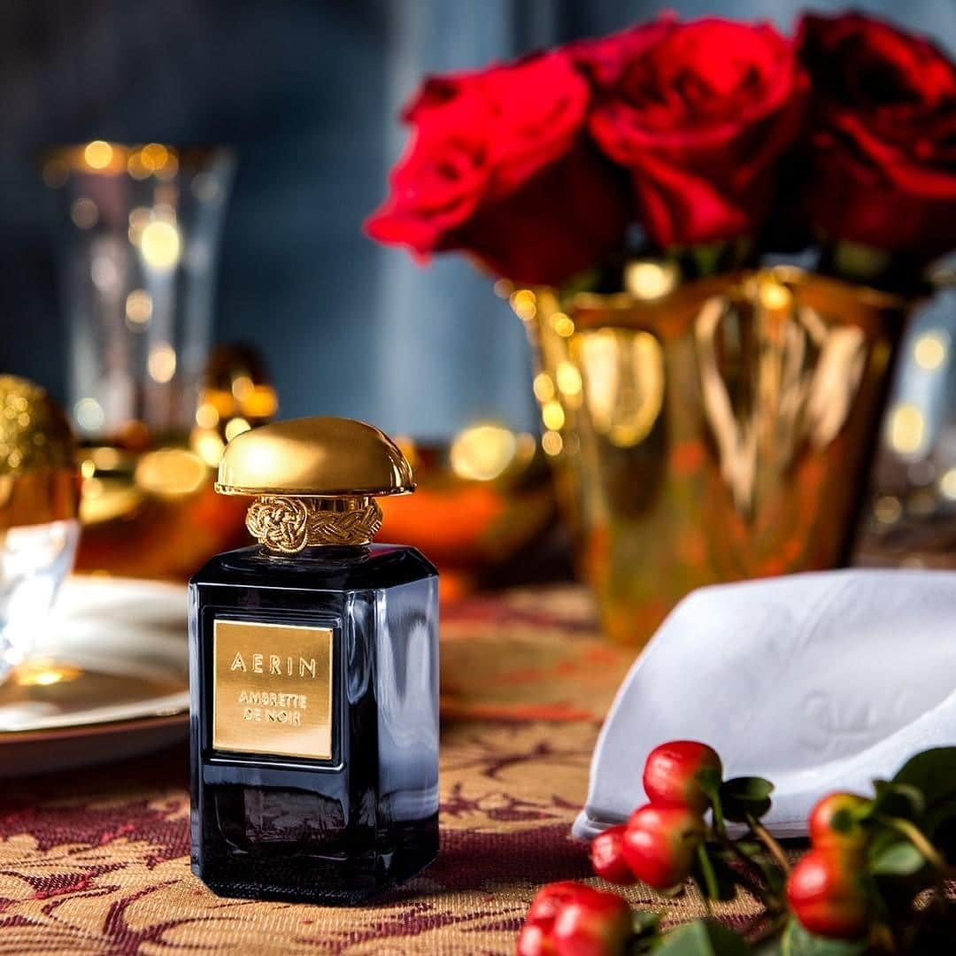 のインスタグラム：「Discover the scent of celebration! Indulge this season with Ambrette de Noir, an opulent amber floral parfum. This decadent scent blends rich, velvety florals with Amber and Tonka for warmth and refinement. #AERINBeauty」