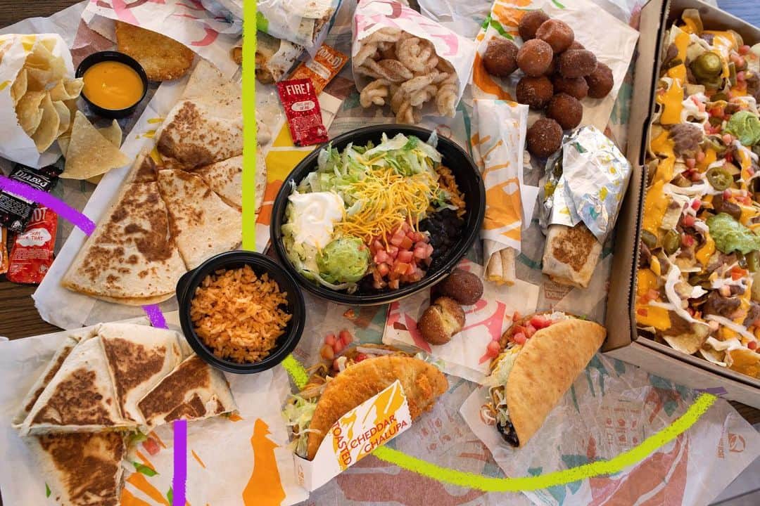 Taco Bellのインスタグラム：「When you crave it all.」