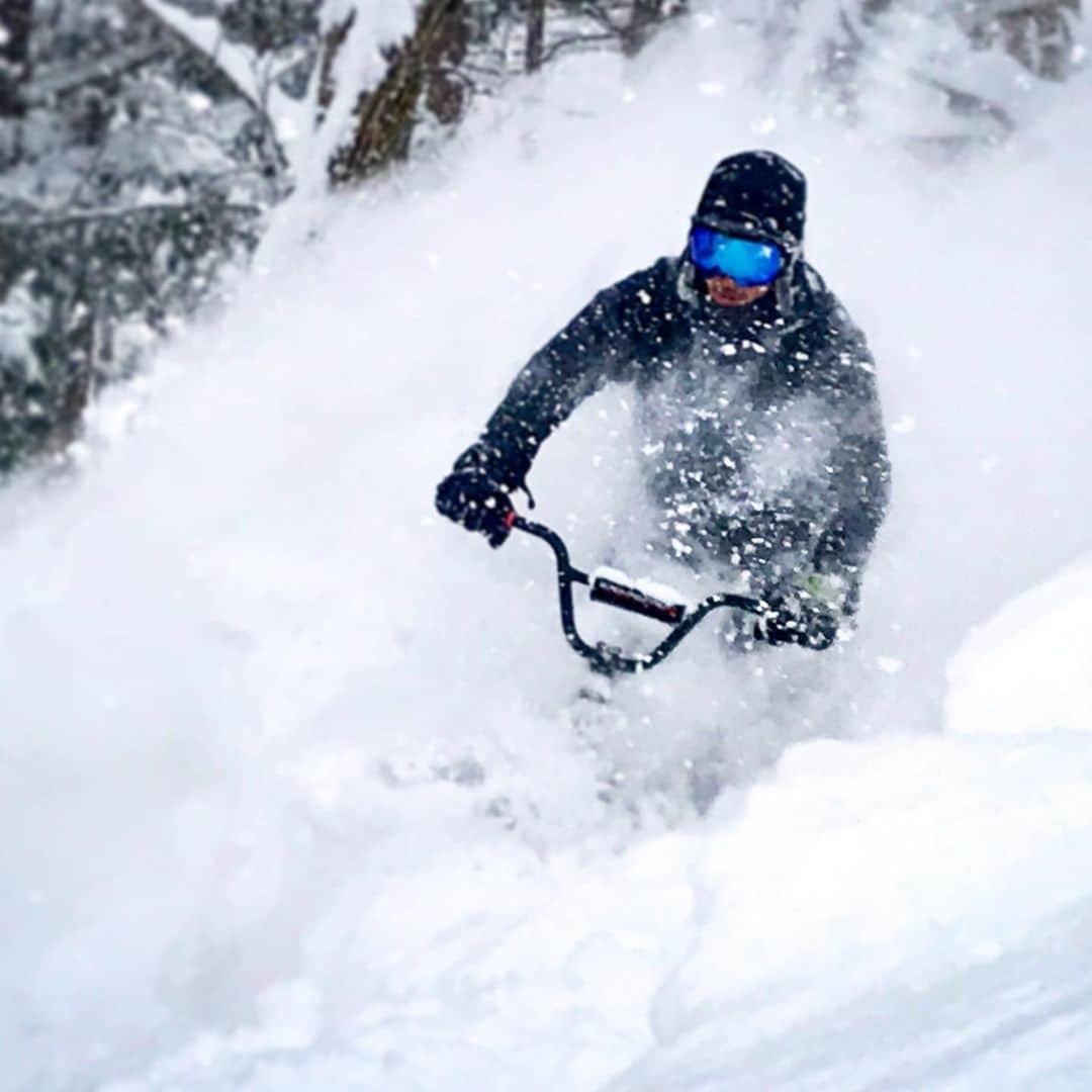 玉木宏さんのインスタグラム写真 - (玉木宏Instagram)「#雪　#待っとれよ　#今すぐ行きたいけどな #snowscoot」12月16日 10時21分 - hiroshitamaki_official
