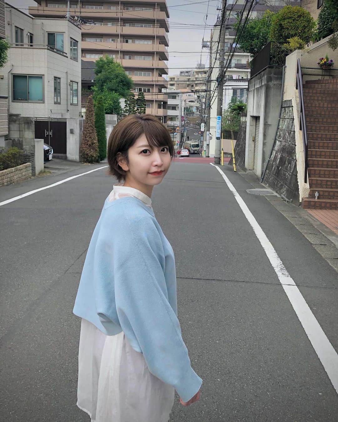 井上紗希のインスタグラム：「﻿ きんぱんが新たな私の表情を﻿ 引き出してくれた撮影でした﻿ ﻿ ありがとう！﻿ ﻿」