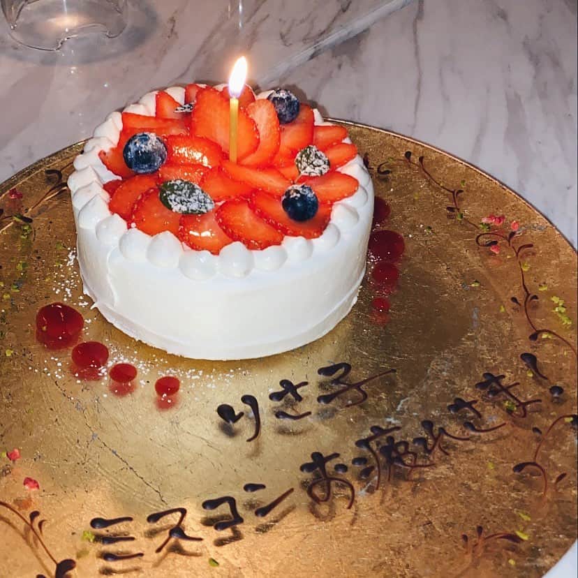 篠りさ子のグルメインスタ