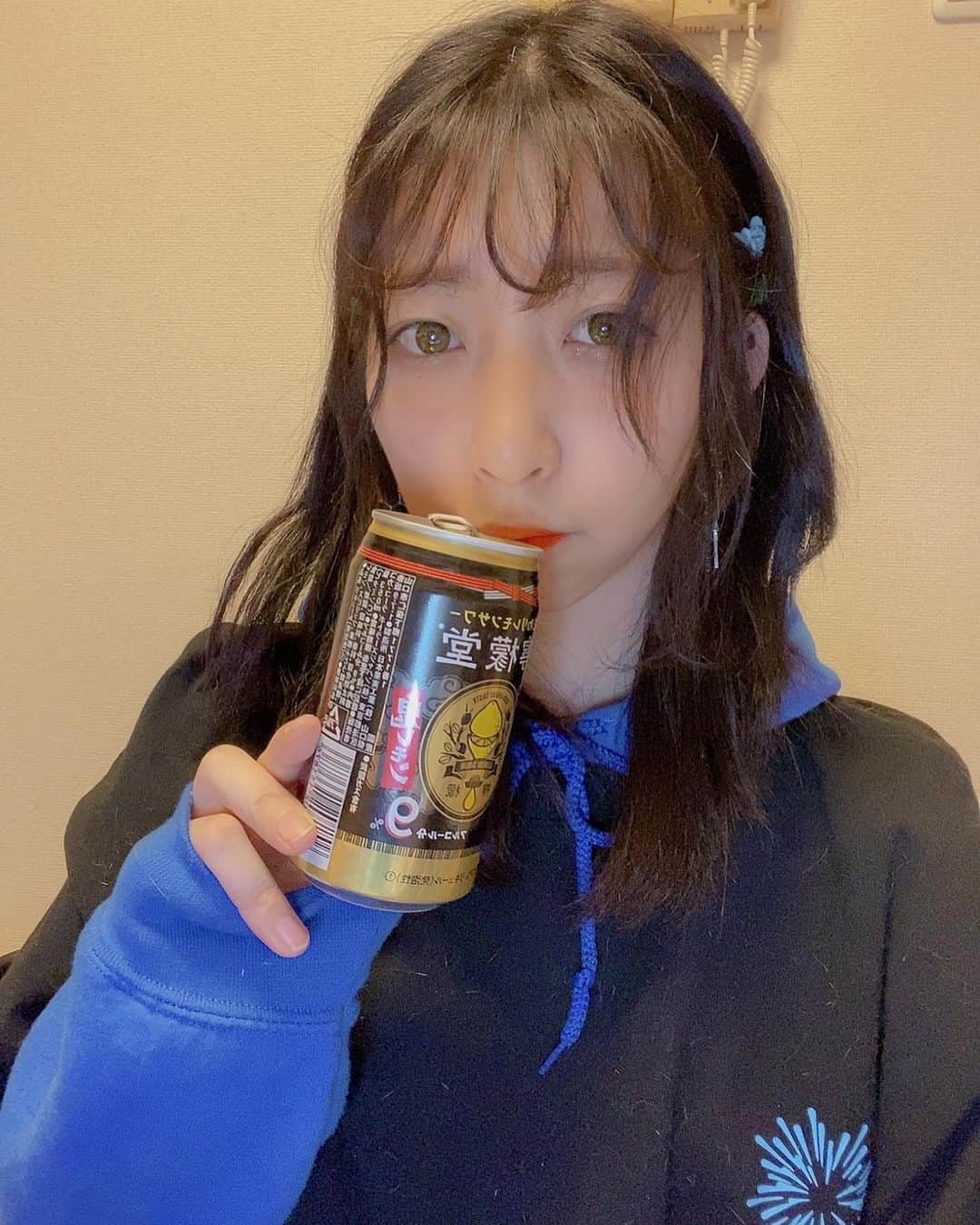 佐藤梨菜さんのインスタグラム写真 - (佐藤梨菜Instagram)「ヒッピースタイル風🍕🍺  #ヒッピー　#髪の毛 #ヘアアレンジ  #ピザ #檸檬堂 #머리스타그램 #hairstyle #feam #idol #いいね #コメント大歓迎 #좋아요 #좋아요환영 #팔로우미」12月16日 21時21分 - _ri7_s2