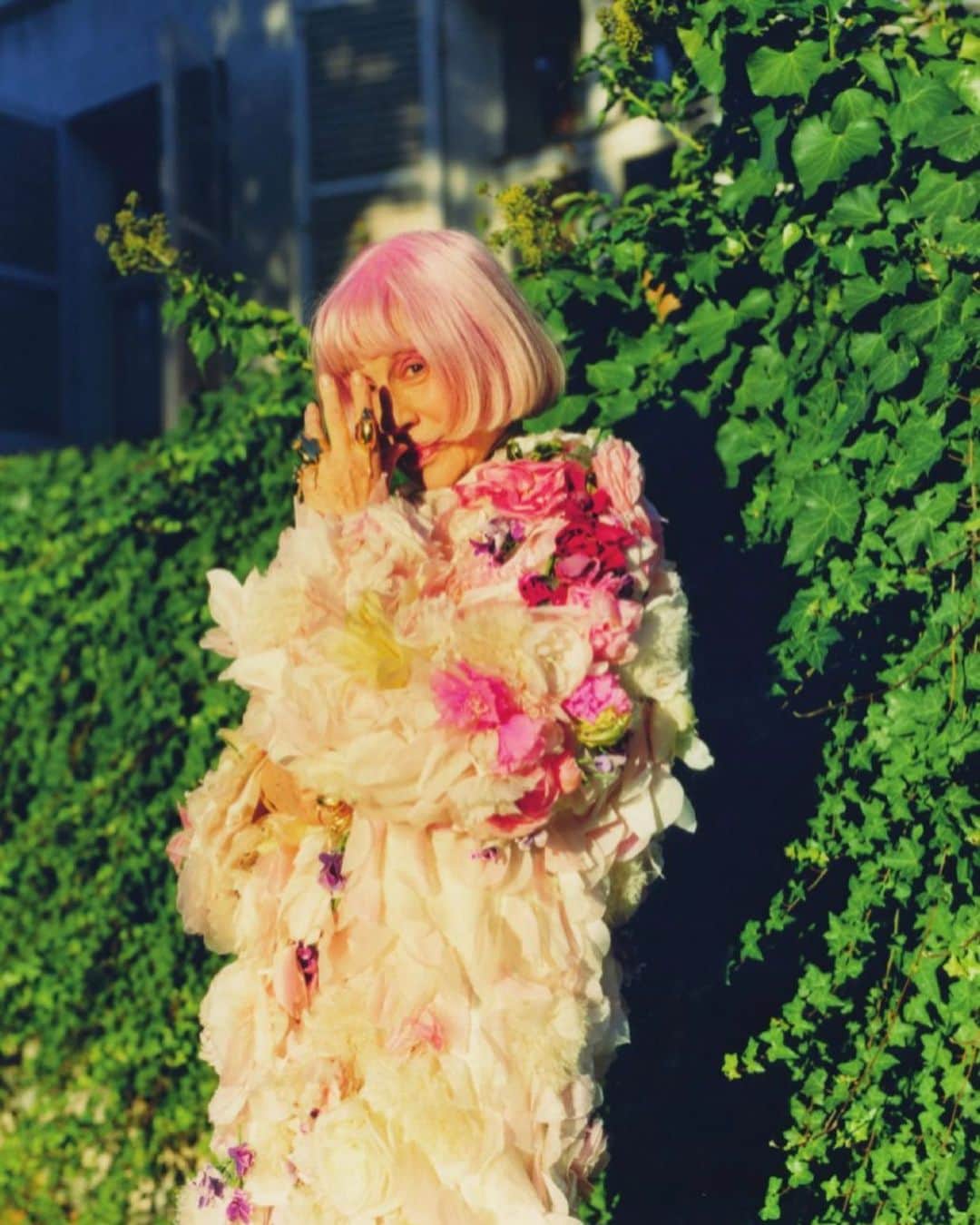 アレクシマビーユのインスタグラム：「Blooming Marie wearing @alexismabille for @airfrance #magazine @mariebeltrami shot @supercomportement #article by #ingridastier #specialparis #mariebeltrami #friends #beauty #timeless #airfrancemagazine #spring #fresh #delicacy #charisma #moment #petals #flowers #thinkpink #cacestparis #attitude #timelessbeauty #bloom #flowercoat #alexismabillehautecouture #alexismabille」