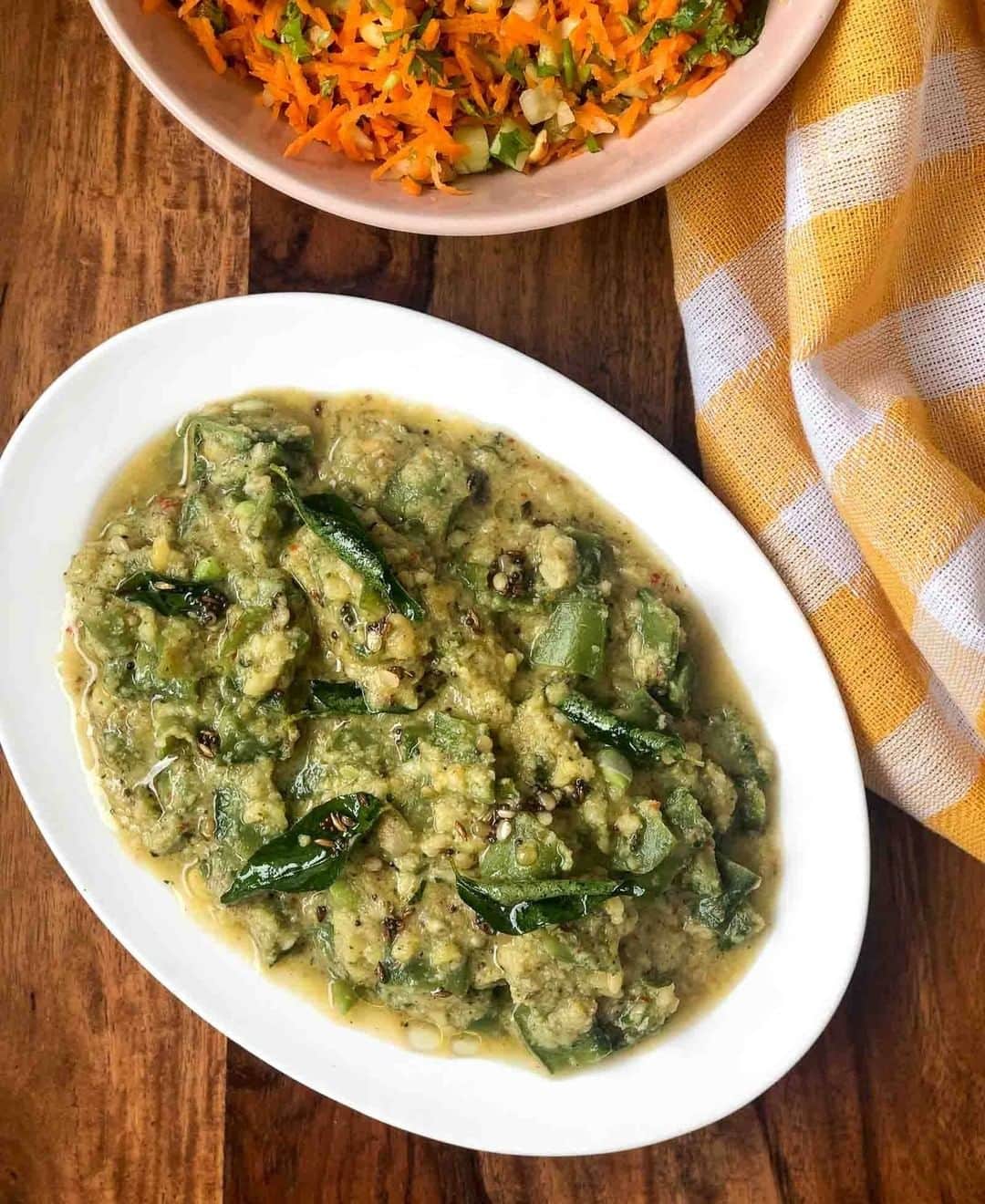 Archana's Kitchenさんのインスタグラム写真 - (Archana's KitchenInstagram)「The Avarakkai Poricha Kootu Recipe is a comforting side dish cooked along with moong dal and tempered with curry leaves, urad dal, mustard seeds and hing. It is a typical south Indian dish that is usually had along with Rasam and Steamed rice. Get the recipe from the smart.bio link in my profile @archanaskitchen」12月16日 14時22分 - archanaskitchen
